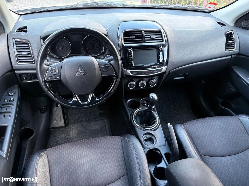 Mitsubishi ASX 1.6 DI-D Intense Black Edition - 28