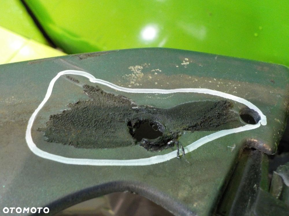 MAZDA CX7 2.3 T 08r zderzak przod - 12