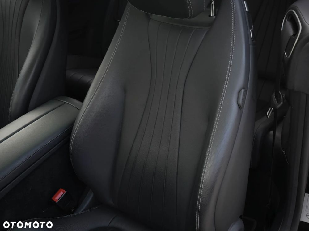 Mercedes-Benz Klasa E 220 d 4-Matic Avantgarde - 33