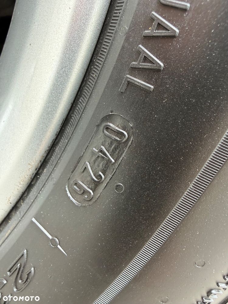 Mercedes-Benz GLA 180 7G-DCT Peak Edition - 31