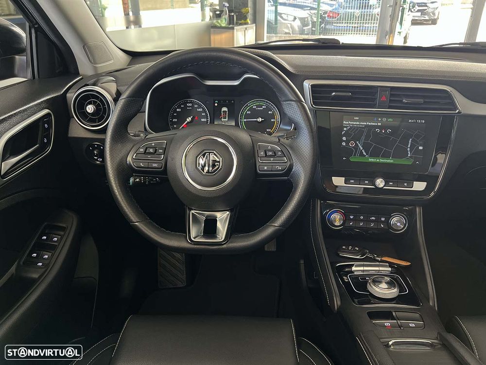 MG ZS Luxury - 11