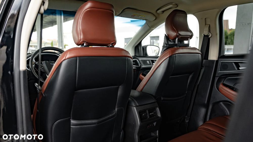 Ford Edge 2.0 TDCi 4WD Titanium - 21