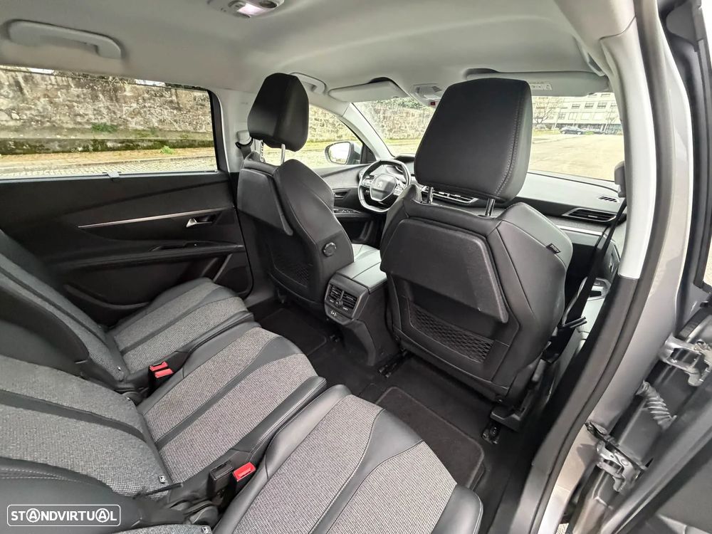 Peugeot 5008 BlueHDI 130 EAT8 Allure - 19