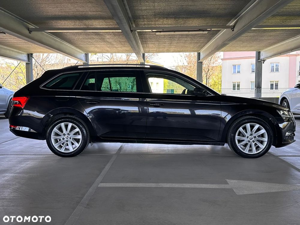 Skoda Superb 2.0 TDI SCR 4x4 Style DSG - 7