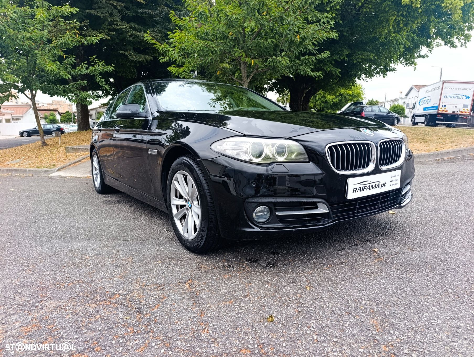 BMW 520 d Line Luxury Auto - 1