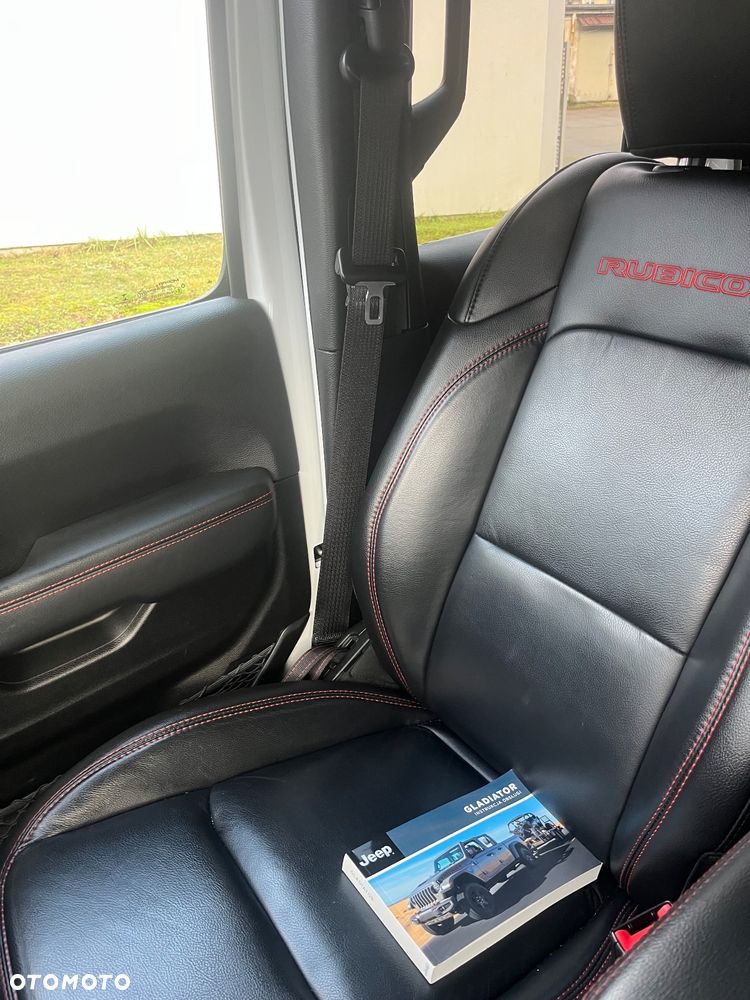 Jeep Gladiator - 34