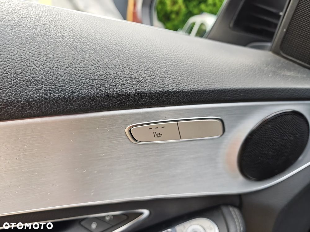 Mercedes-Benz Klasa C 180 (BlueTEC) d 7G-TRONIC Avantgarde - 27