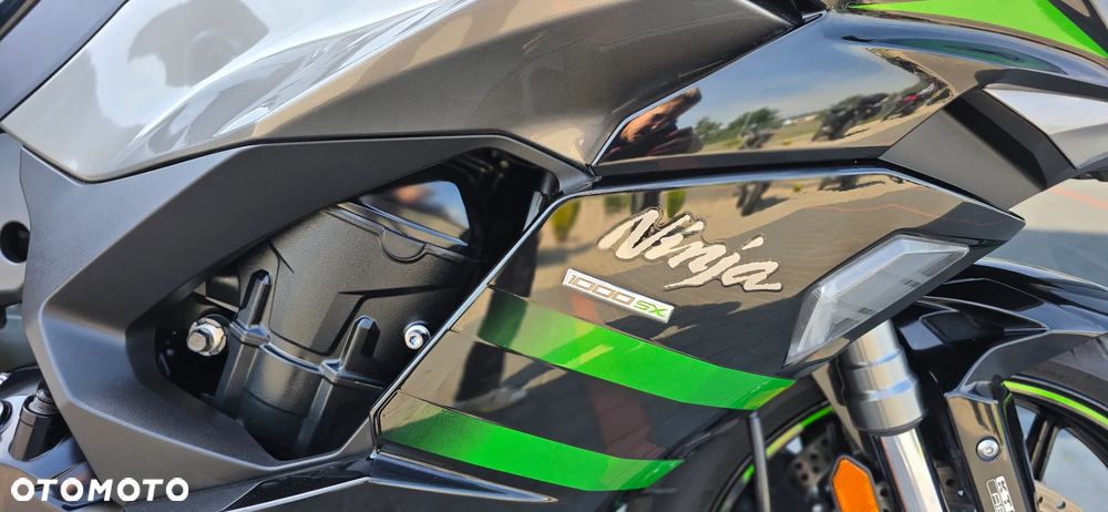 Kawasaki Ninja 1000 SX - 19