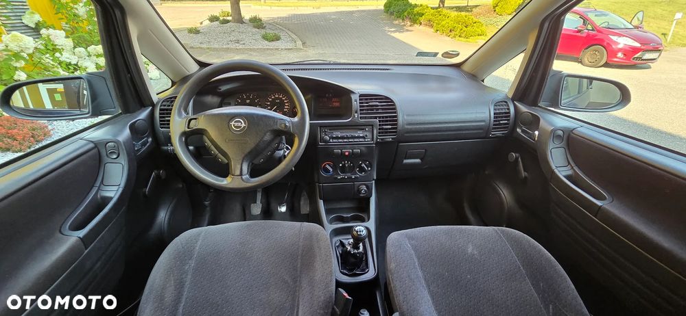 Opel Zafira 1.6 16V Elegance - 16
