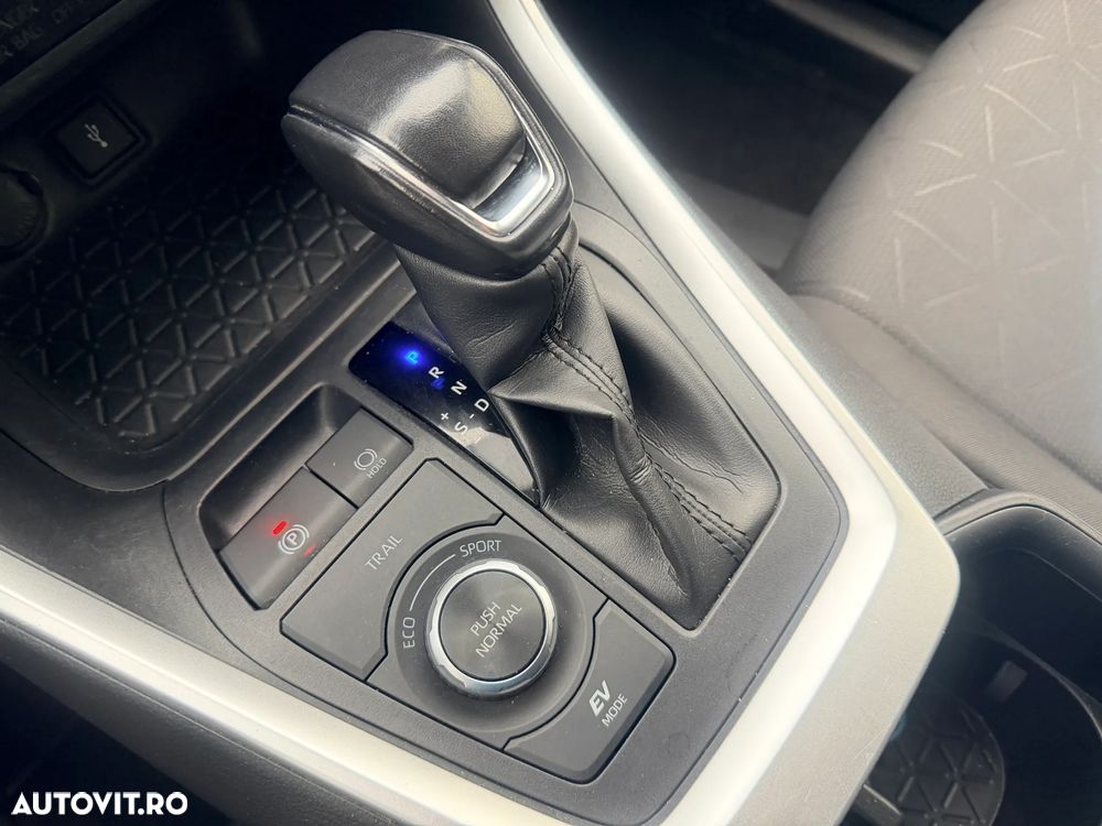 Toyota RAV4 2.5 VVT-iE 4x4 Dynamic - 20