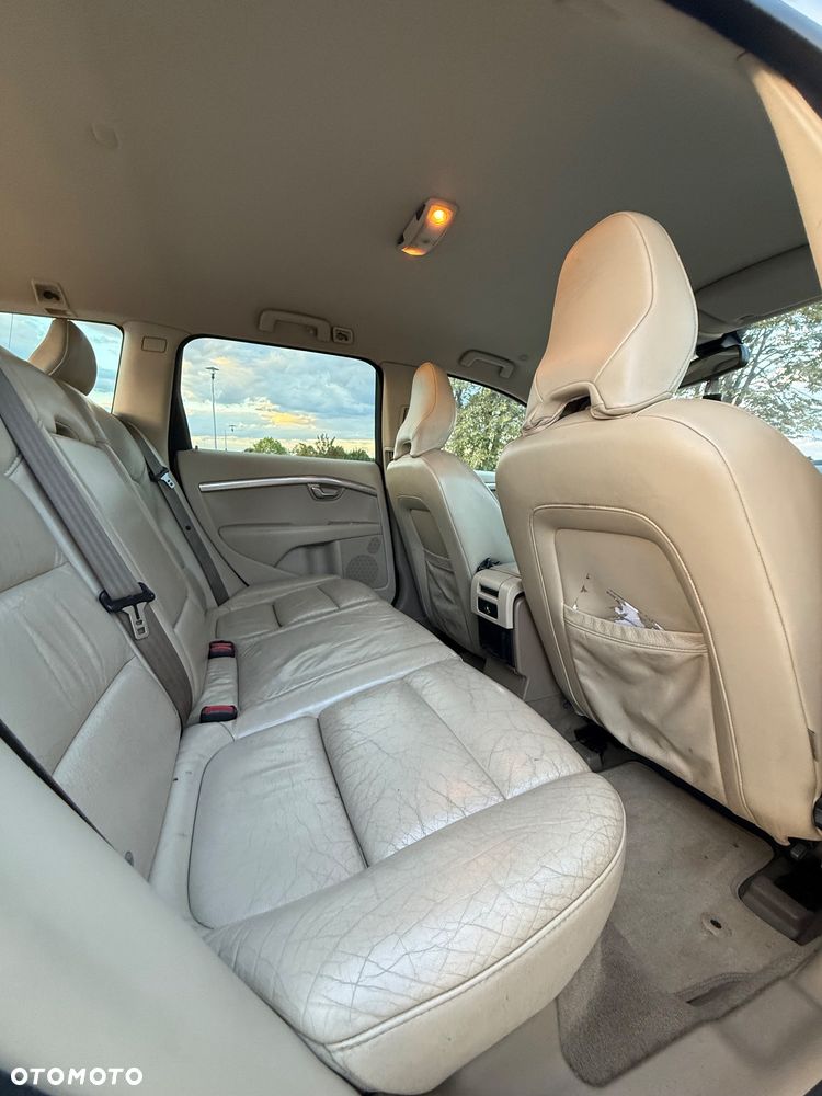 Volvo V70 2.0D Summum - 33