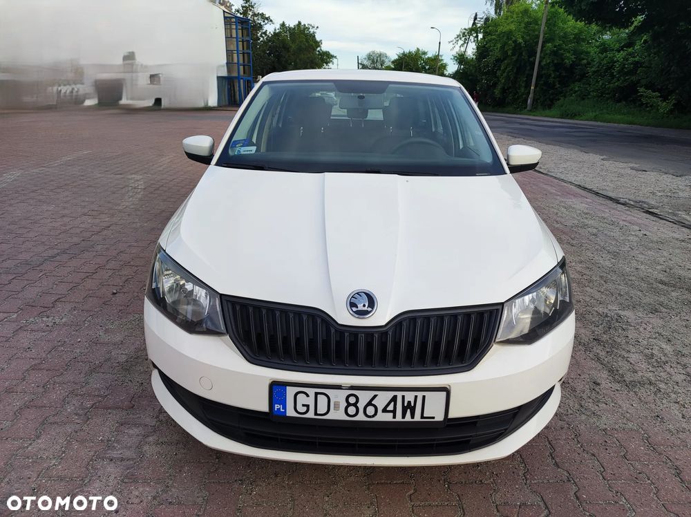 Skoda Fabia 1.2 TSI Active - 18