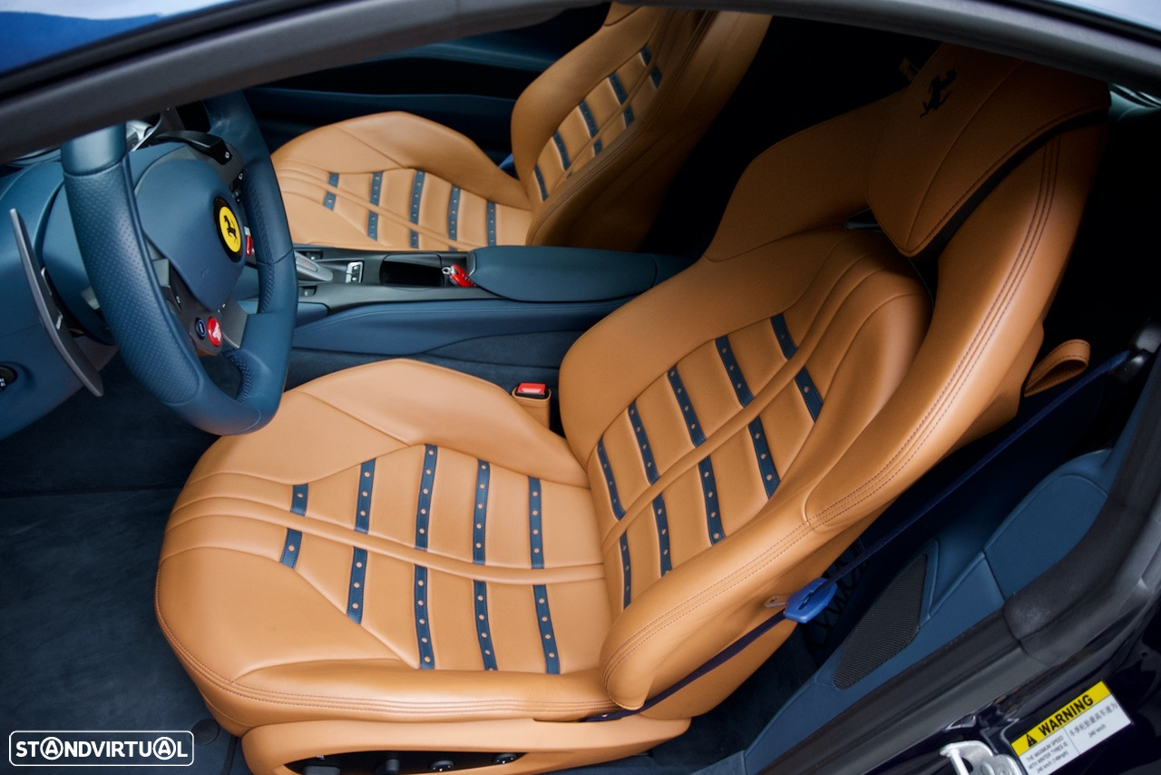 Ferrari 812 GTS Standard - 18