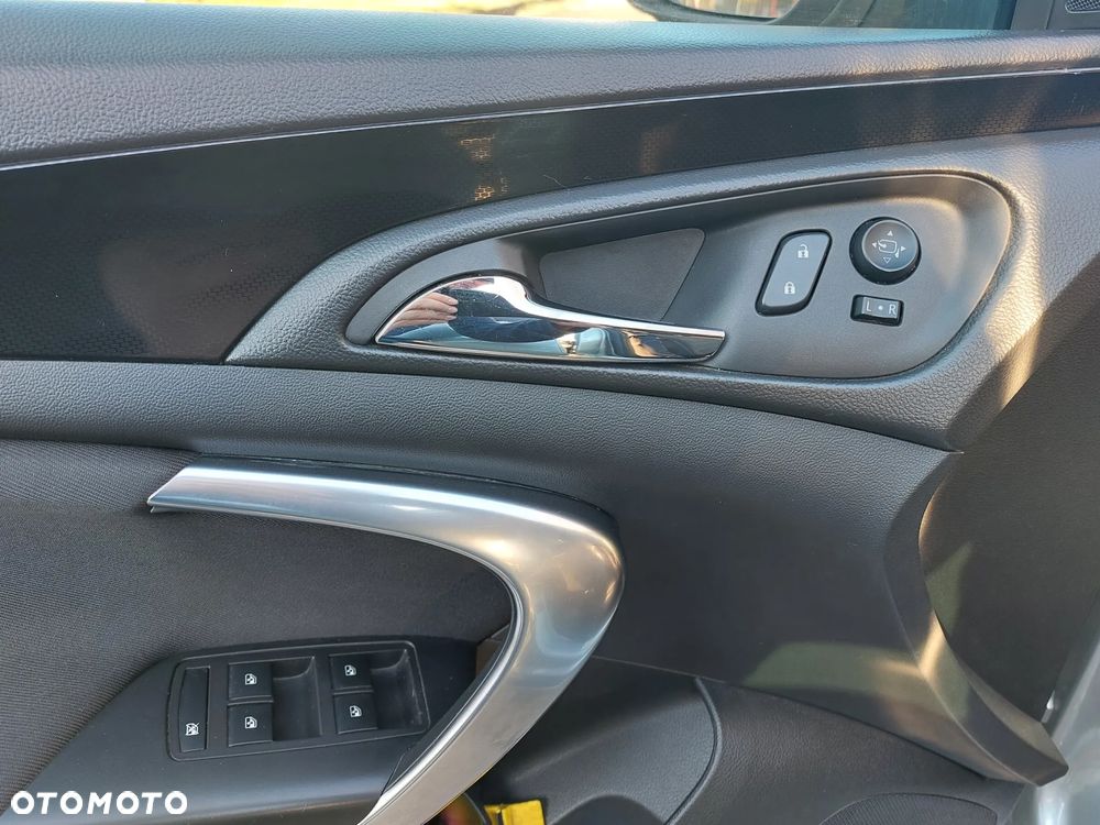 Opel Insignia 2.0 CDTI Executive 4x4 S&S - 14