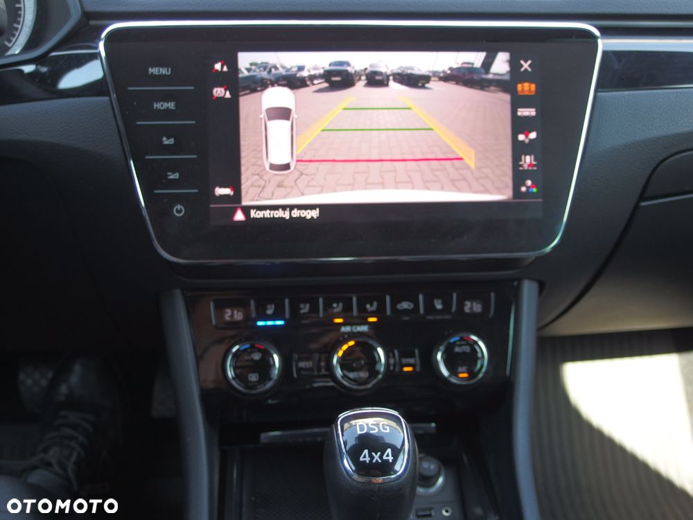 Skoda Superb 2.0 TDI 4x4 L&K DSG - 20