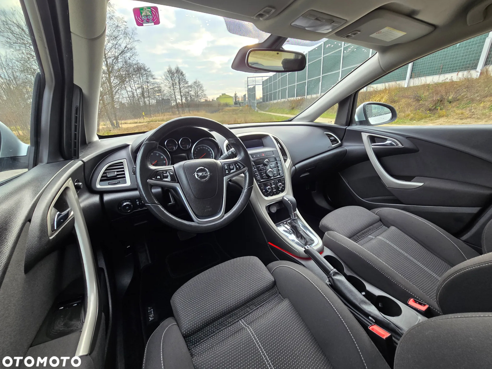 Opel Astra - 16