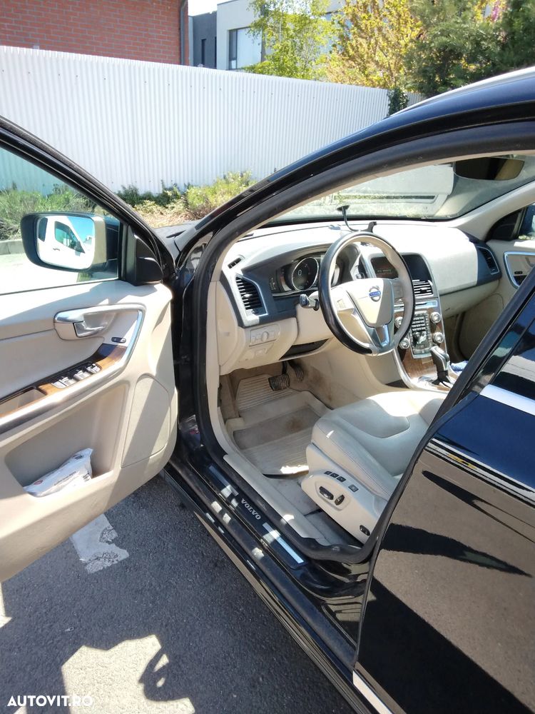 Volvo XC 60 D4AWD Kinetic - 6