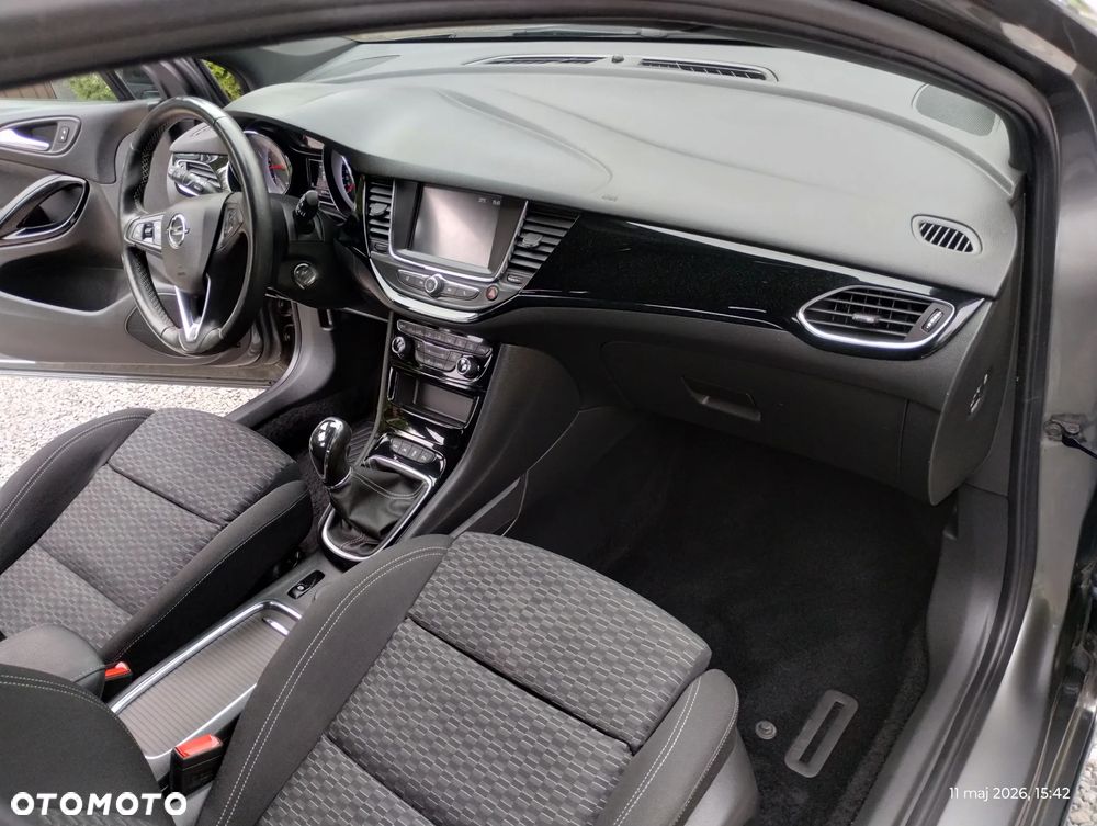 Opel Astra 1.4 Turbo Dynamic - 33