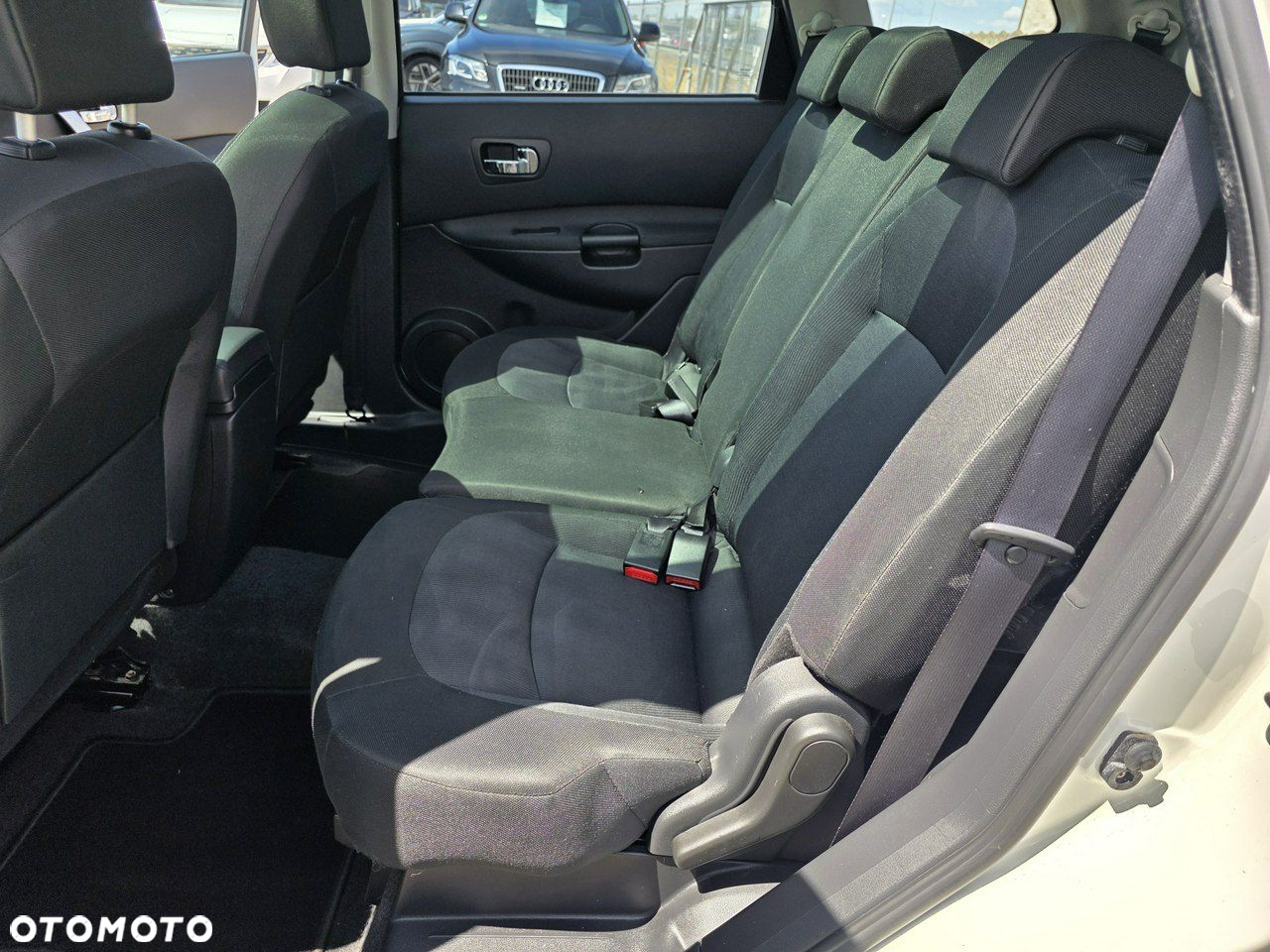 Nissan Qashqai+2 2.0 Tekna - 12