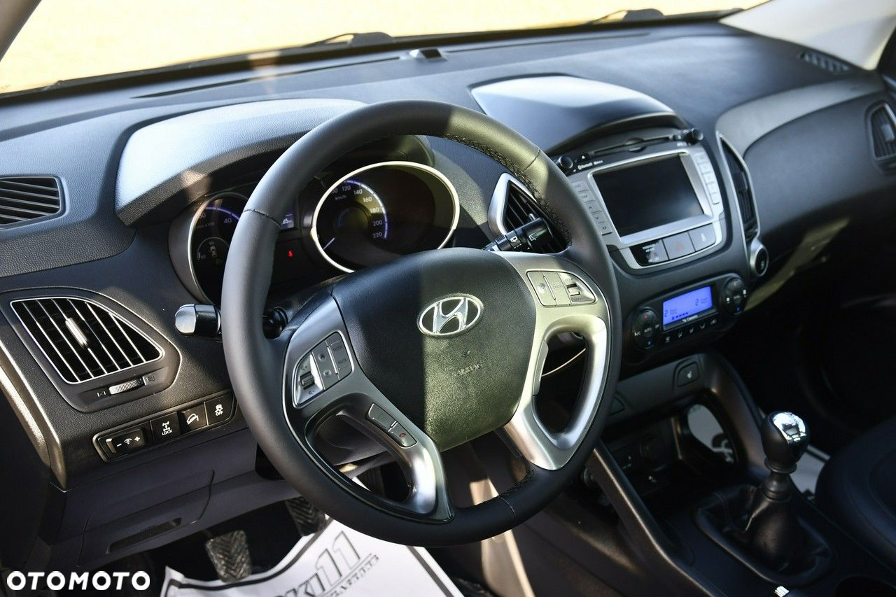 Hyundai ix35 - 15