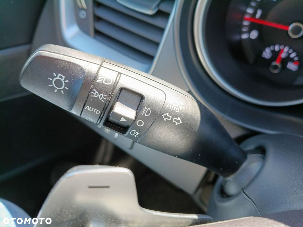 Kia XCeed - 21