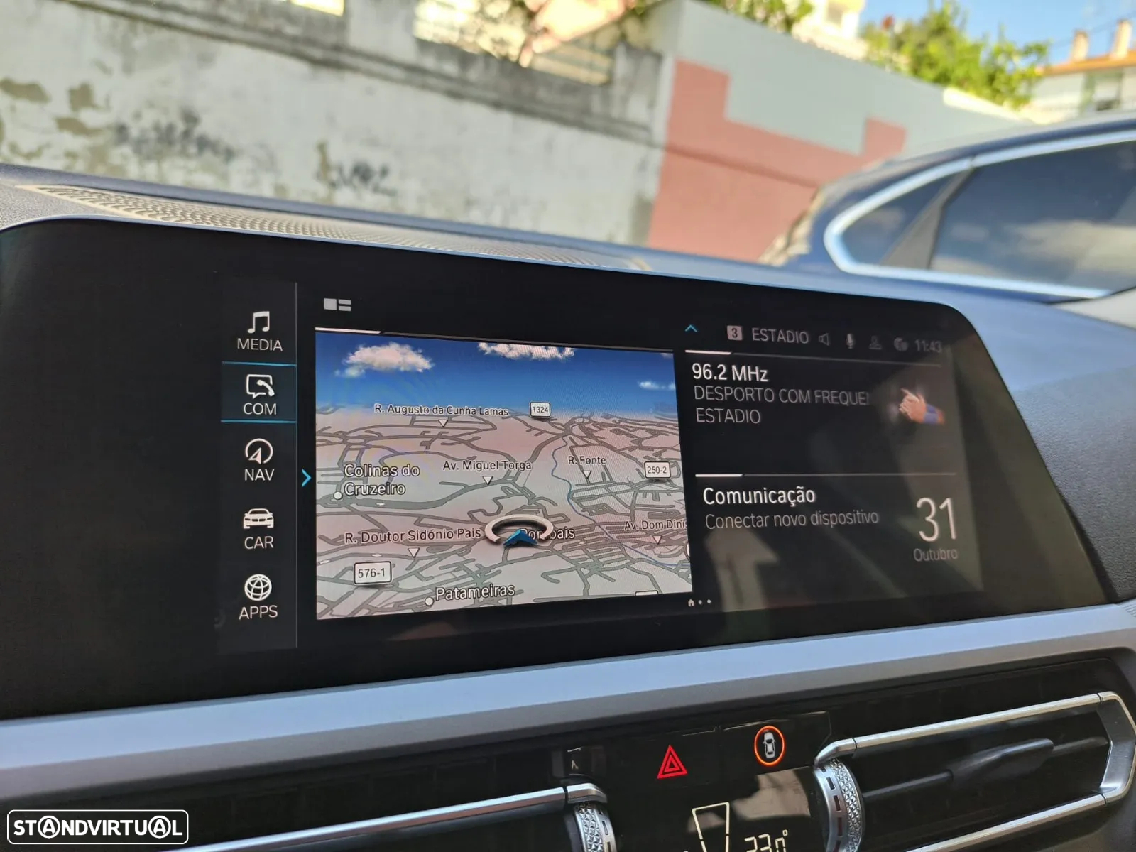 BMW 330 e Line Luxury Auto - 25