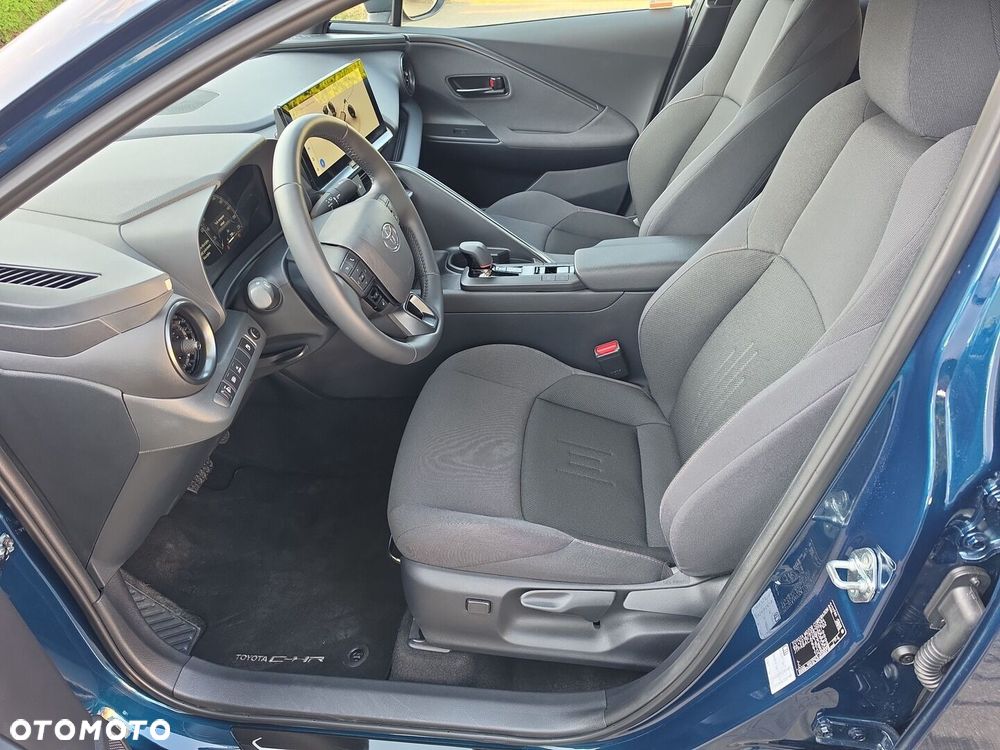 Toyota C-HR 2.0 PHEV Dynamic Force Style - 11