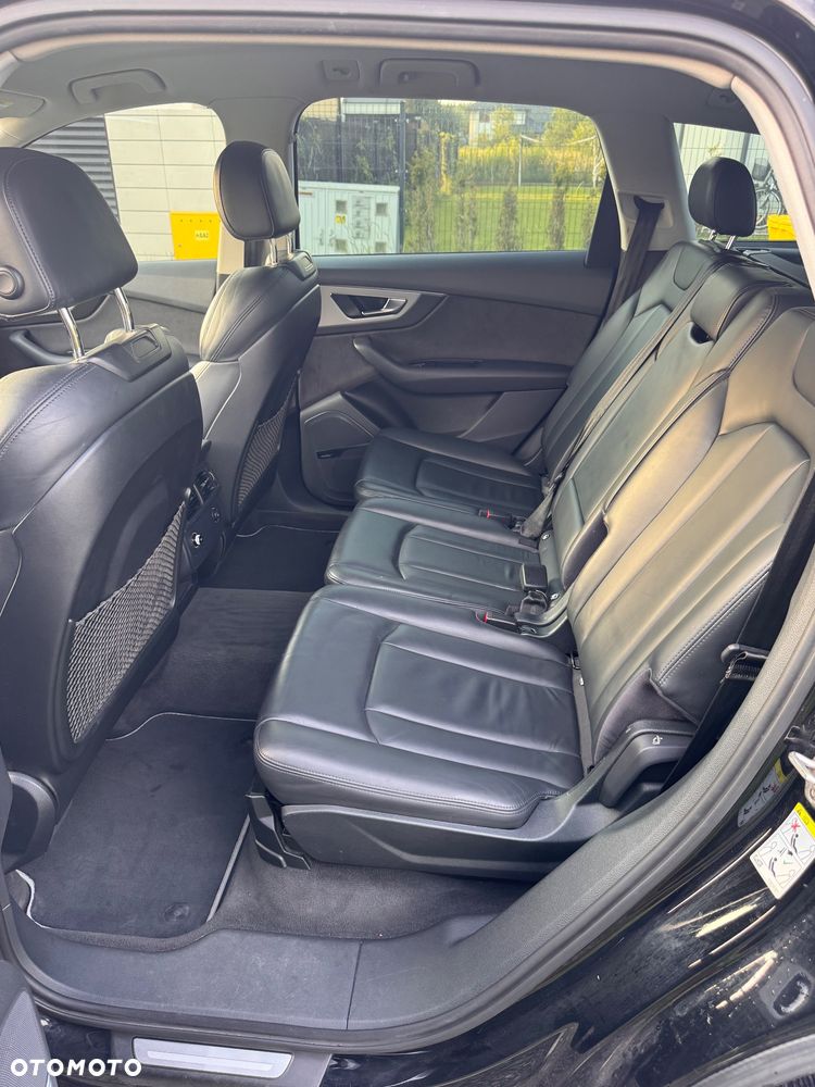 Audi Q7 - 18