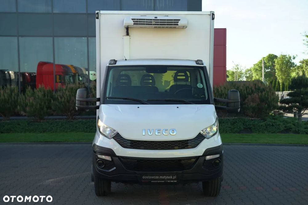 Iveco DAILY 70-150 / CHŁODNIA / AGREGAT THERMO KING V -300 MAX / BLIŹNIAK / WINDA DHOLLANDIA / AUTOMAT / 3 MIEJSCA - 3