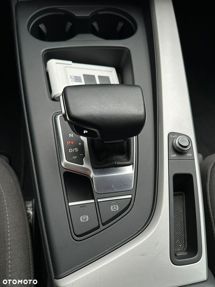 Audi A4 Avant 35 TFSI S tronic advanced - 12