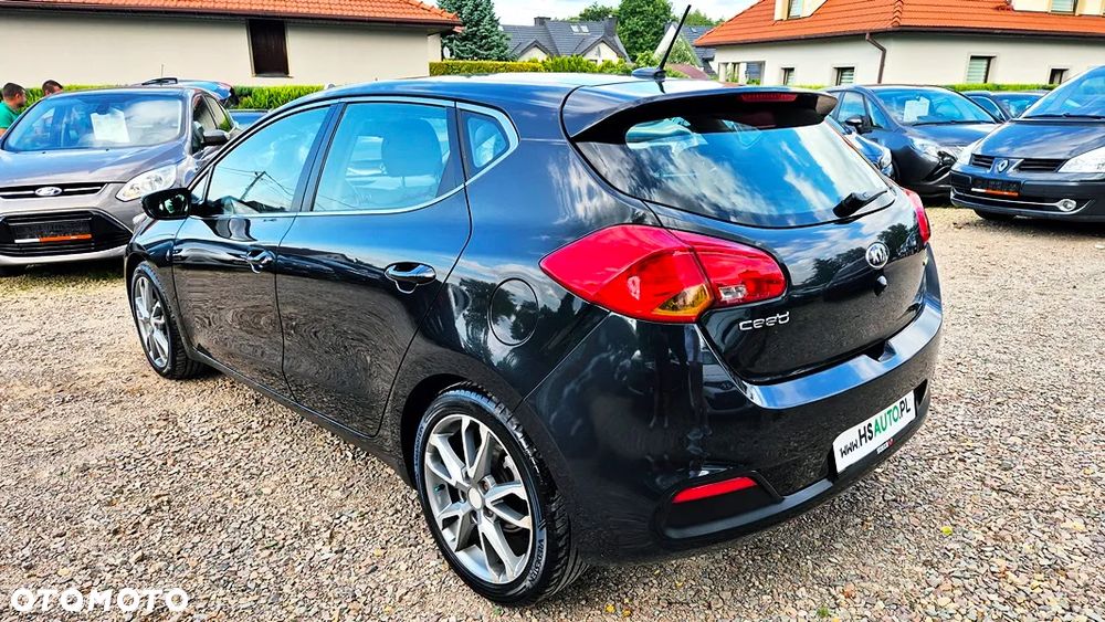 Kia Ceed 1.6 GDI XL - 16