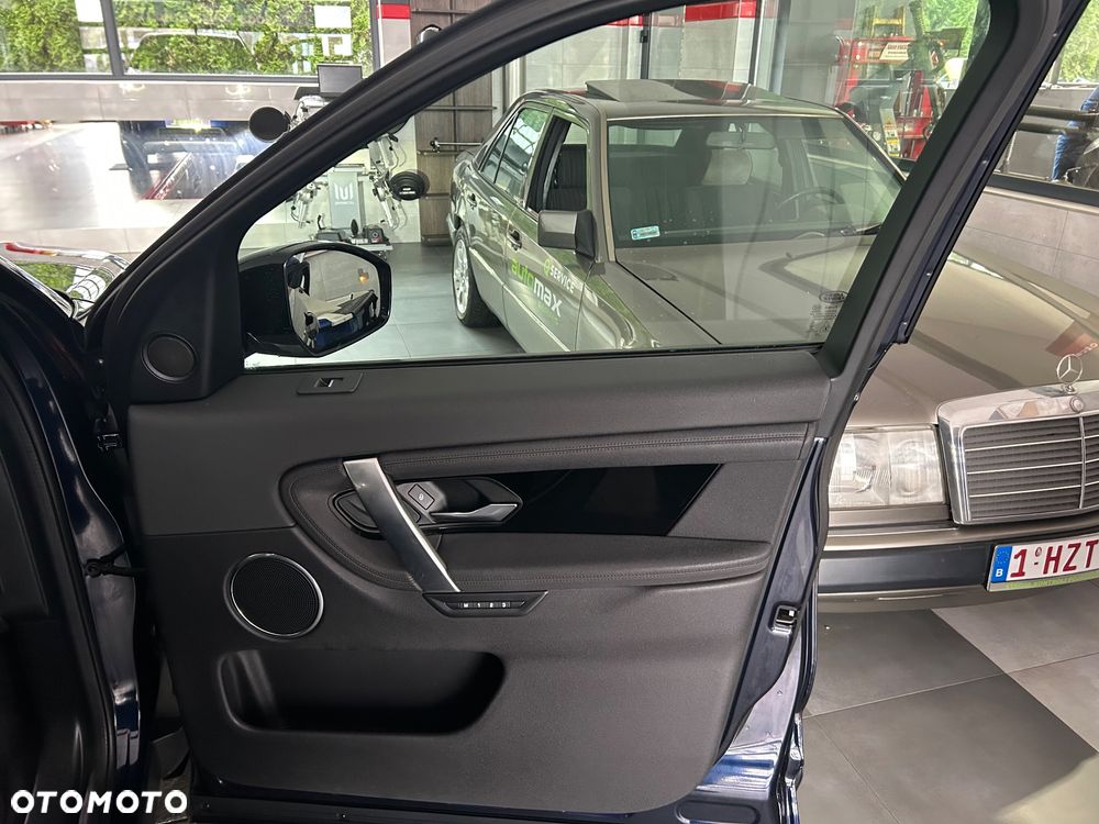 Land Rover Discovery Sport 2.0 D150 R-Dynamic S - 31