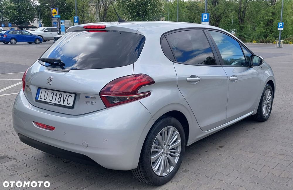 Peugeot 208 PureTech 82 Active - 9