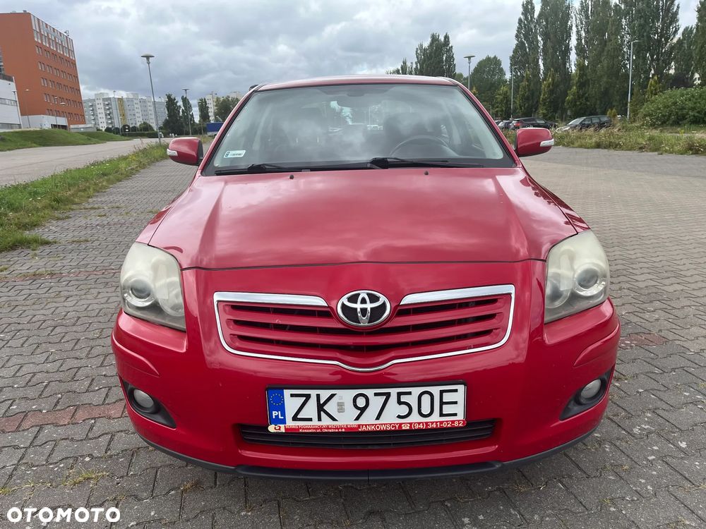 Toyota Avensis 1.8 VVT-i Sol - 3