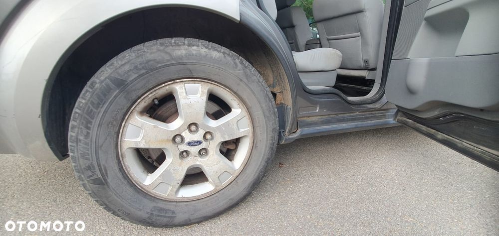 Ford Freestyle 3.0 SE - 5