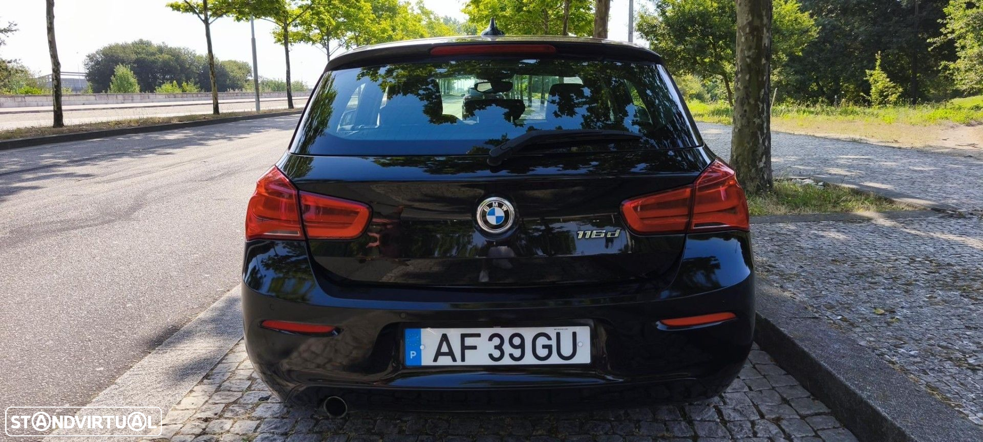 BMW 116 d EDynamics Line Urban - 4