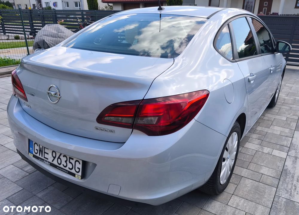 Opel Astra 1.4 T Active EU6 - 5