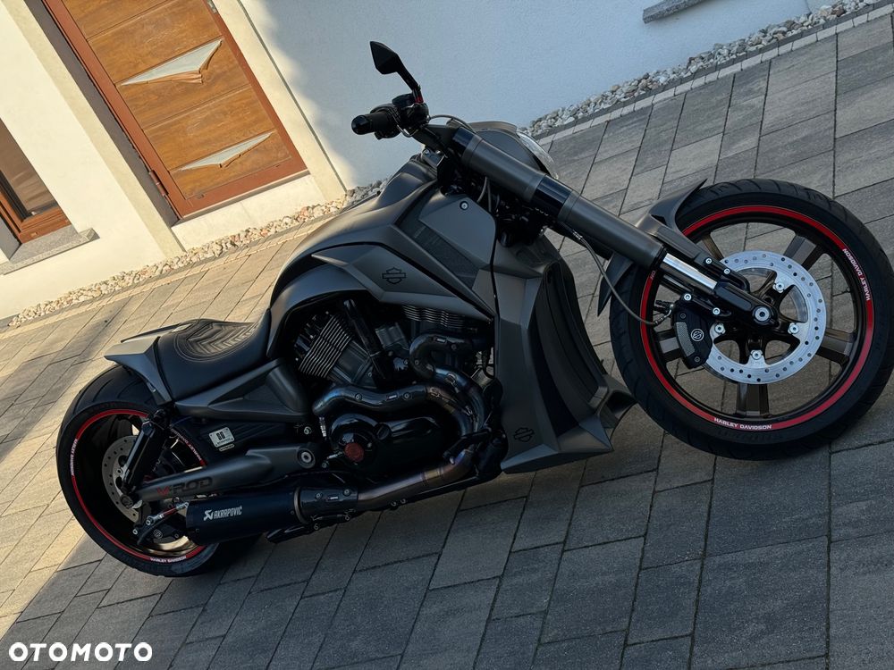 Harley-Davidson V-Rod Night Rod - 4