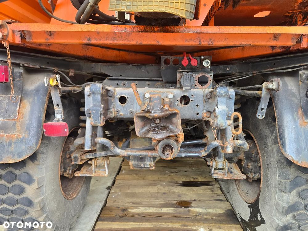 Unimog Mercedes Unimog U 1400 - 23