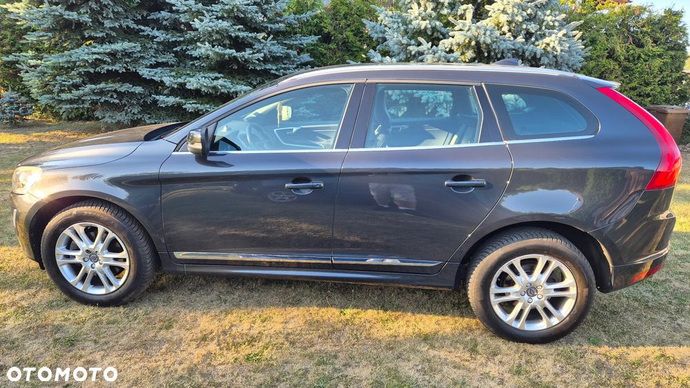Volvo XC 60 ver-d3-summum - 9