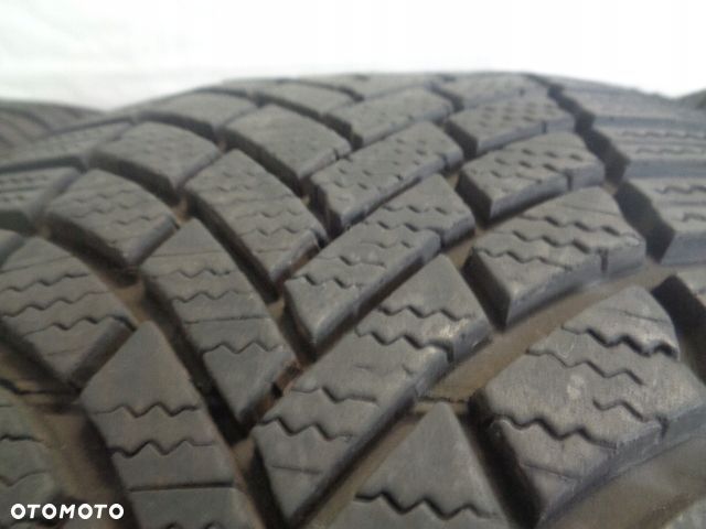 4X BRIDGESTONE BLIZZAK LM005 225/45R18 95V XL - 7