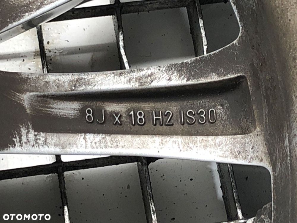 FELGA ALUMINIOWA 18 8I 5X112 72,1 ET 30  BMW 5 (G30, F90) 2016 - 2022 540 d xDrive 235 kW [320 KM] - 7