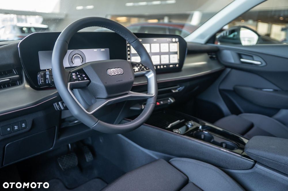 Audi Q3 Sportback - 13