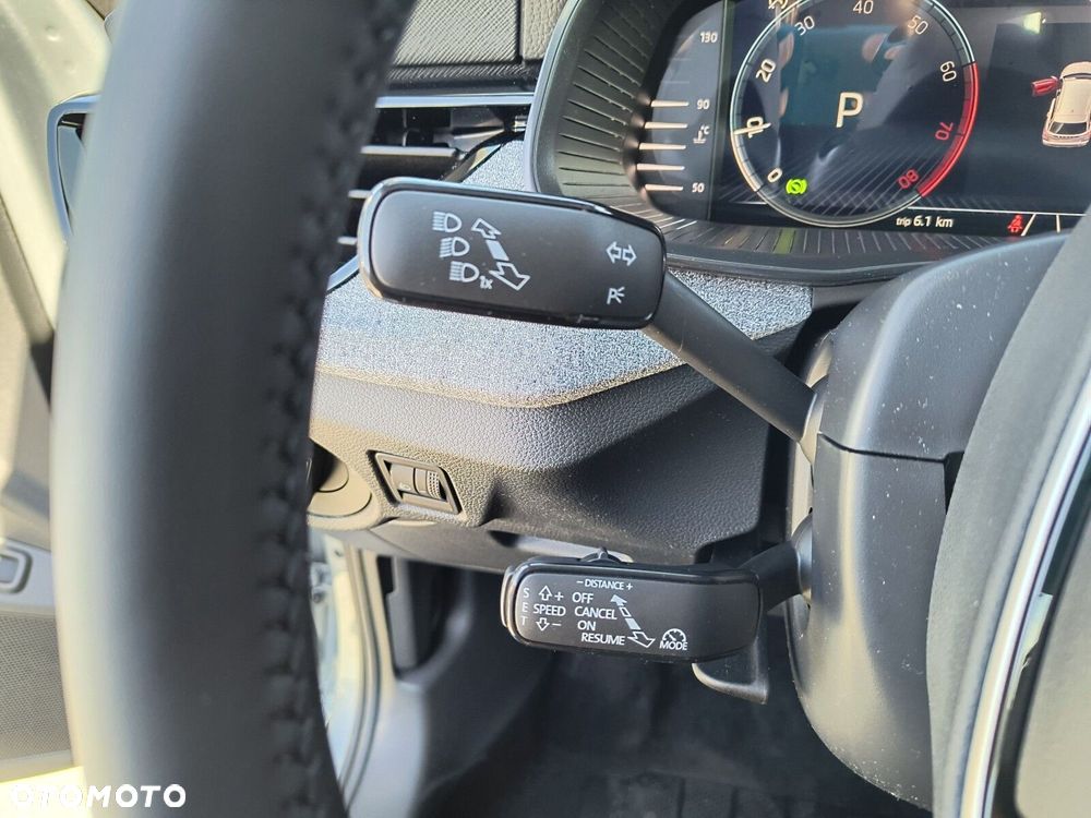 Skoda Kamiq 1.0 TSI Drive DSG - 30