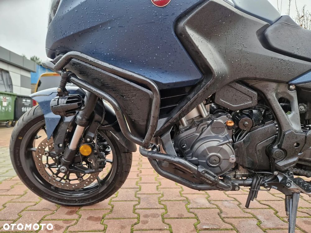 Honda NT - 4