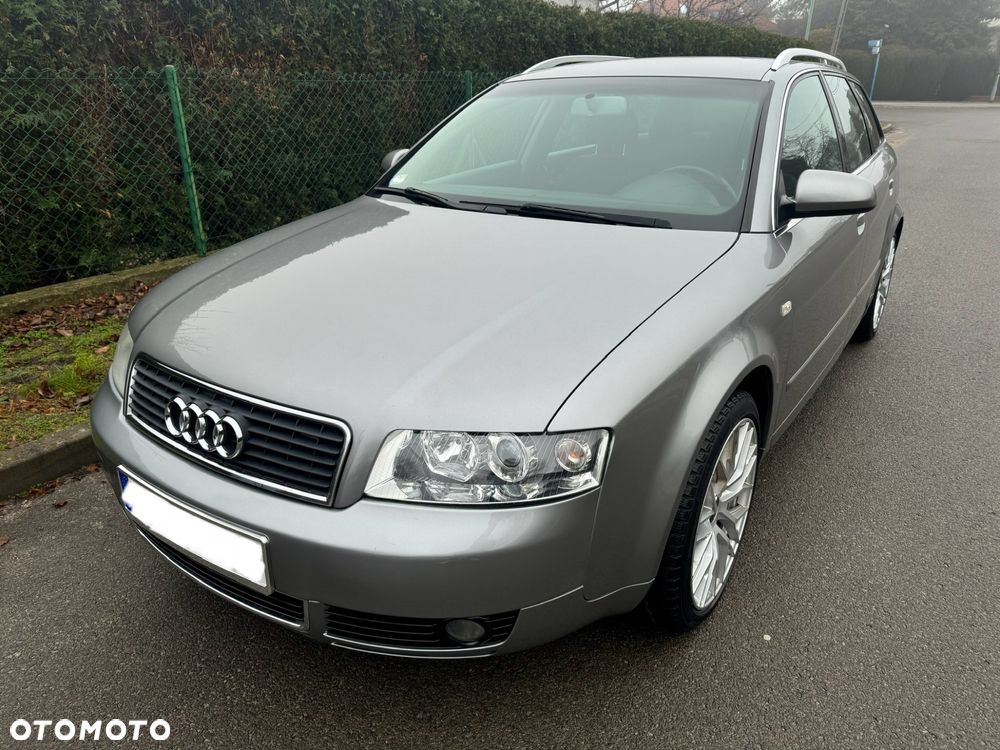 Audi A4 Avant - 4