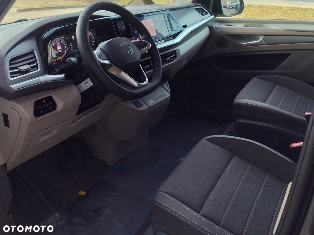 Volkswagen Multivan - 9