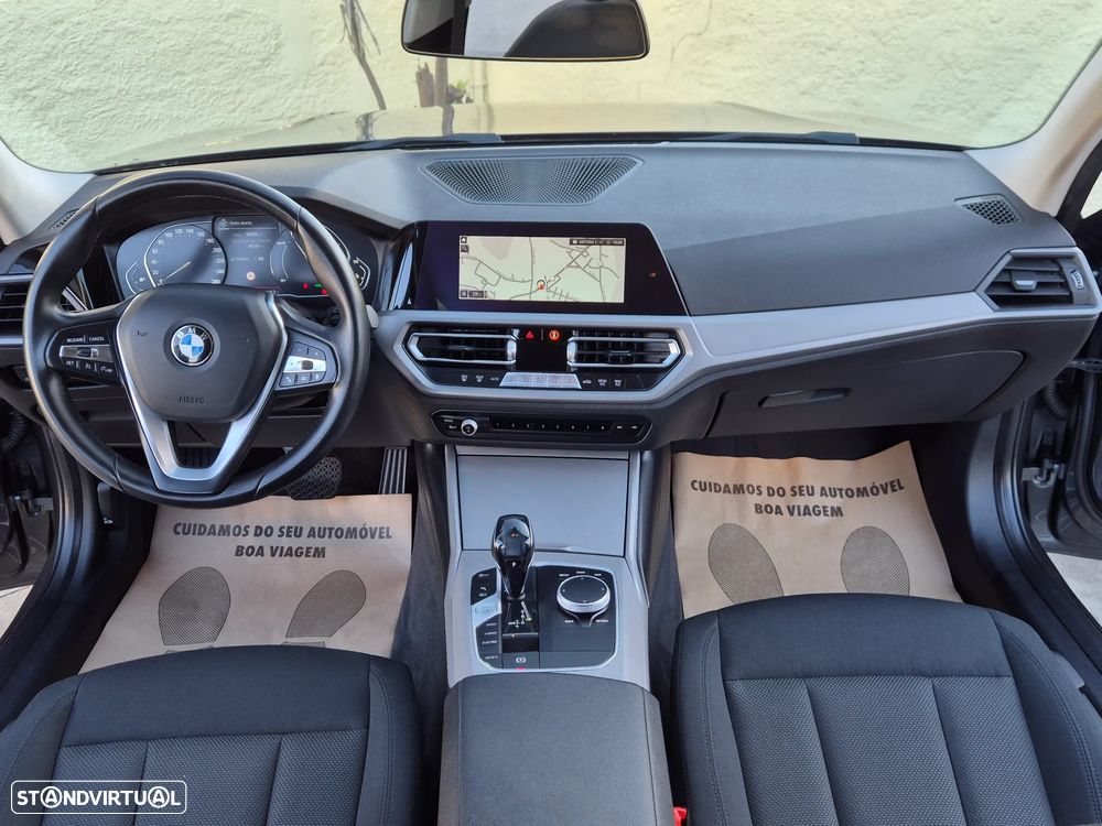 BMW 330 e Auto - 2