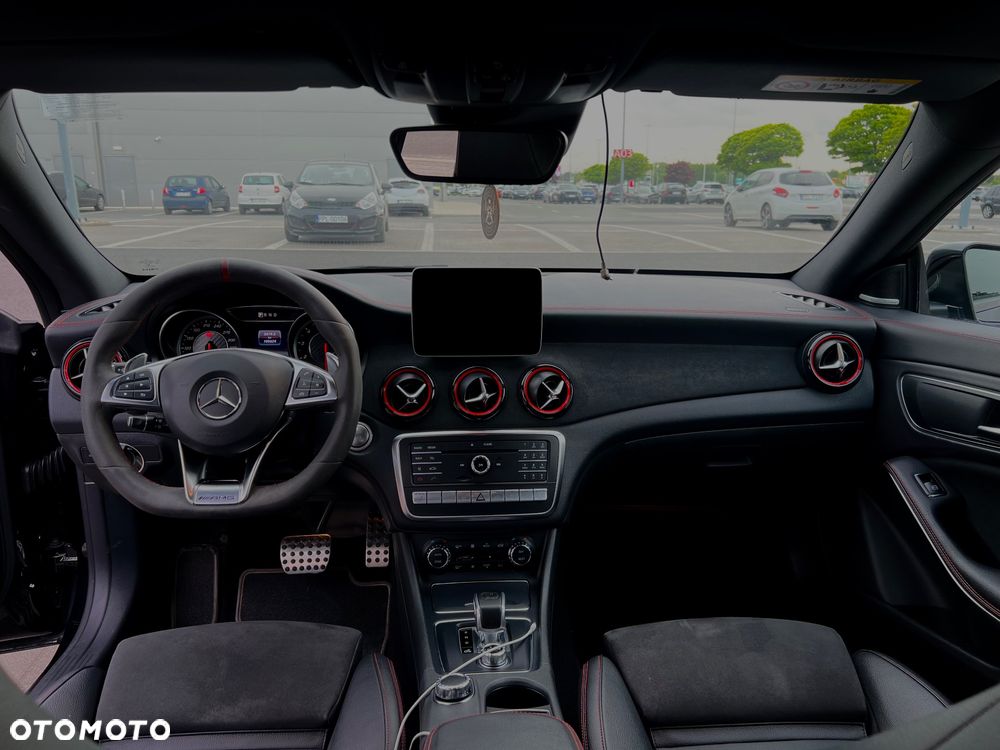 Mercedes-Benz CLA AMG 45 4-Matic - 5