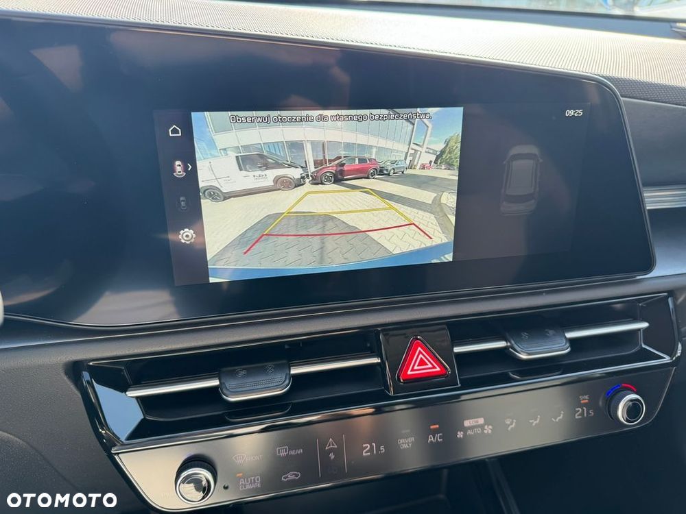 Kia Niro 1.6 GDI Hybrid Business Line - 13